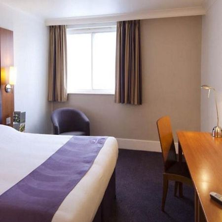 Premier Inn Gloucester Eksteriør bilde